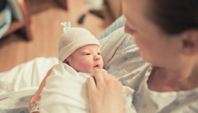 حالات تستدعي زيارة الطبيب نصائح بعد الولادة القيصرية 